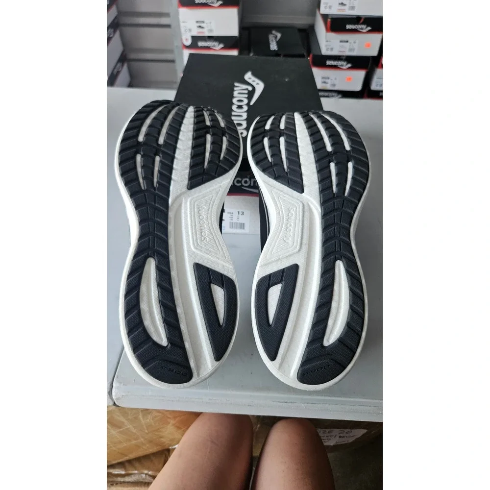 Saucony Ride 18 Mens Running Shoes Black White S21000-100 Size 13 NEW